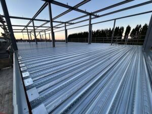 اجرای سقف عرشه فولادی در کرج